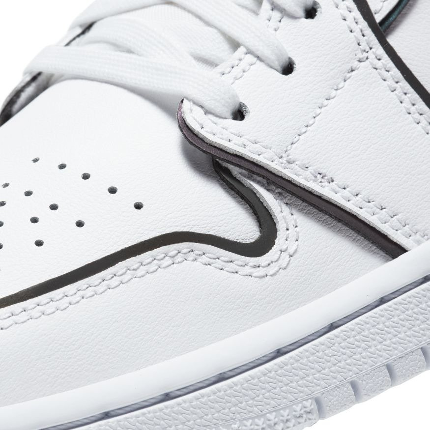 jordan aj 1 mid se iridescent