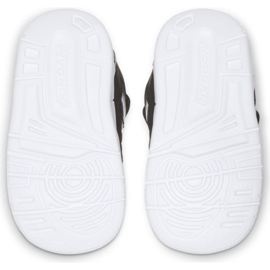 Air Jordan Max Aura TD Shoes - AQ9215-006 006 | Shoes \ Casual Shoes ...