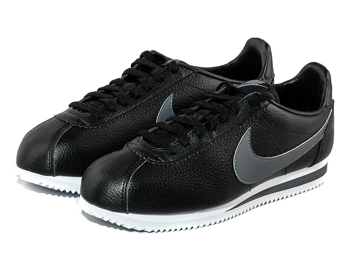  Nike  Classic Cortez  Leather Shoes  749571 011 Shoes  