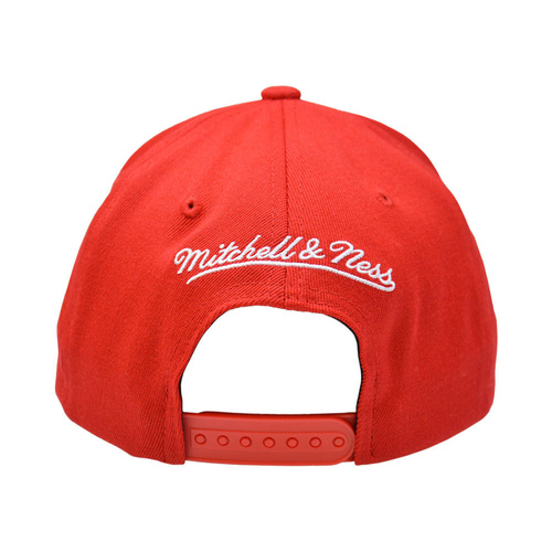 Mitchell & Ness NBA Chicago Bulls Team Ground 2.0 Snapback Cap - HHSS3260-CBUYYPPPRED1