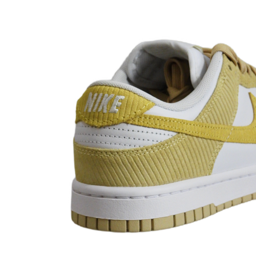 Women's sports shoes sneakers Nike Wmns Dunk Low - FN7167-700