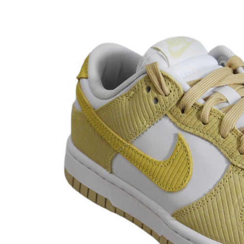 Women's sports shoes sneakers Nike Wmns Dunk Low - FN7167-700