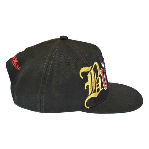 Mitchell & Ness NBA Hype Type Snapback Chicago Bulls - HHSS3180-CBUYYPPPBLCK