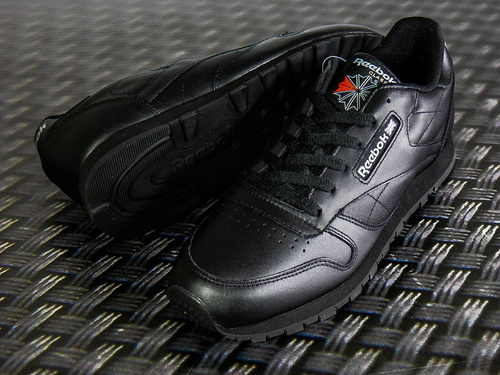 Reebok CL LTHR Shoes - 3912